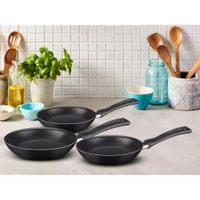 Nivalmix-Kit-3-Frigideiras-Basic-Ø18Ø20Ø24-Preto-Rochedo-2484215-6.jpg Nivalmix-Kit-3-Frigideiras-Basic-Ø18Ø20Ø24-Preto-Rochedo-2484215-6.jpg