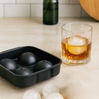 Nivalmix-Forma-de-Gelo-Redondo-com-Tampa-em-Silicone-Quanhe-2491664-4 Nivalmix-Forma-de-Gelo-Redondo-com-Tampa-em-Silicone-Quanhe-2491664-4