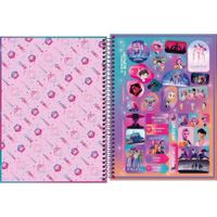 Nivalmix-Caderno-Univ.-10M-160F-Guerreiras-do-K-Pop-01-Capa-3-Tilibra-2509513-003